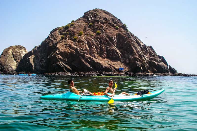 Snorkeling At Snoopy Island